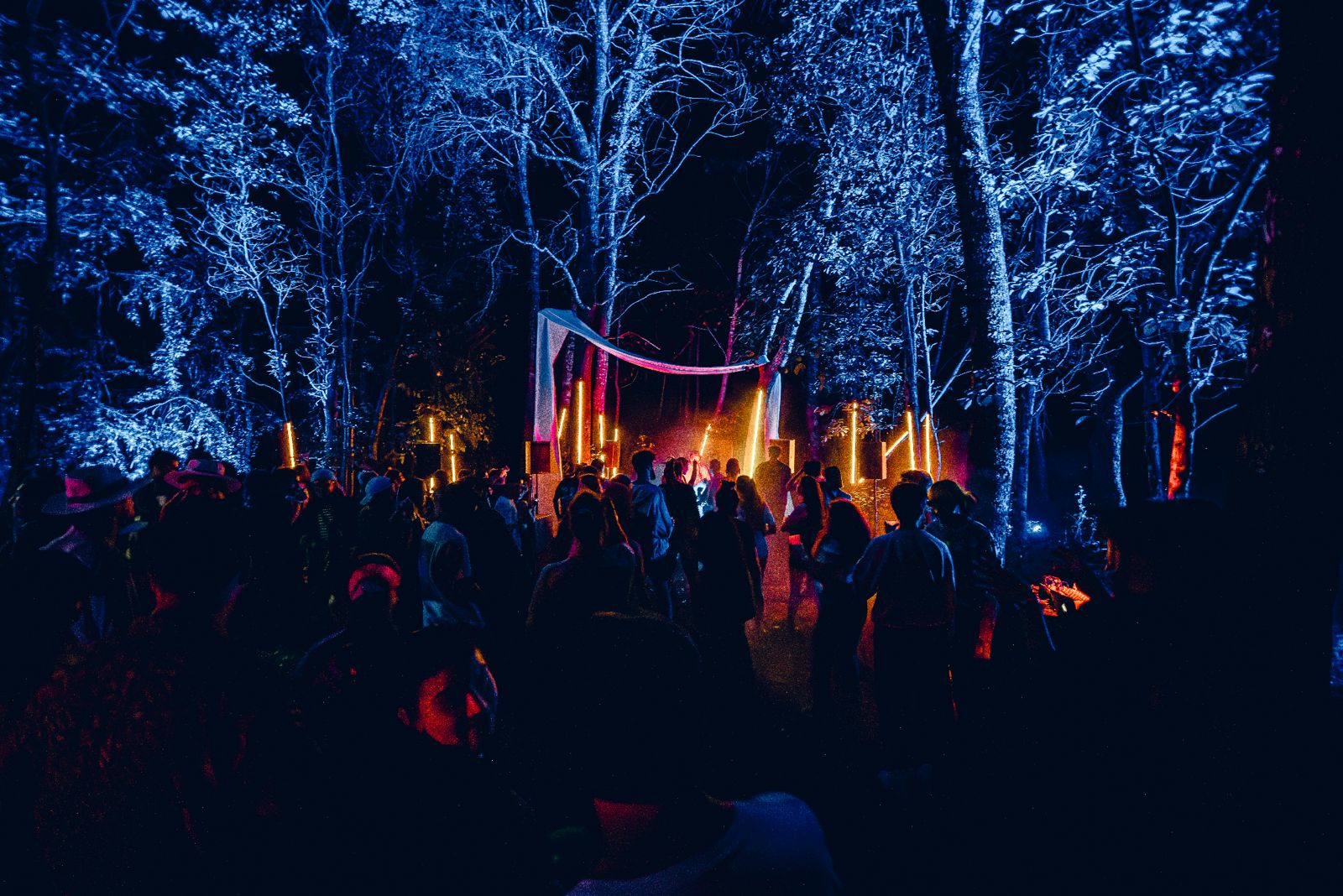 Summercamp: el festival boutique que celebra la música electrónica chilena en medio de la naturaleza