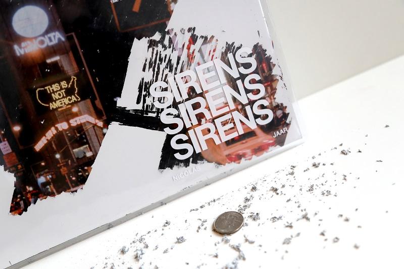 La moneda escondida en Sirens: la brillante decisión de Nicolás Jaar que convirtió un vinilo en una obra de arte política