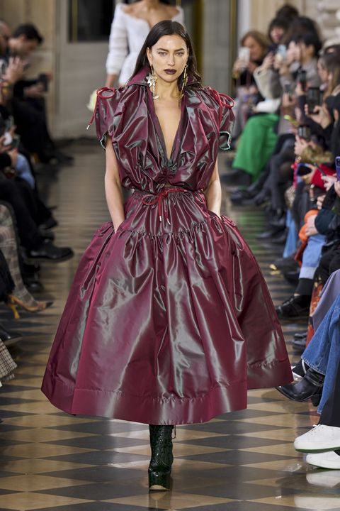 aw23
