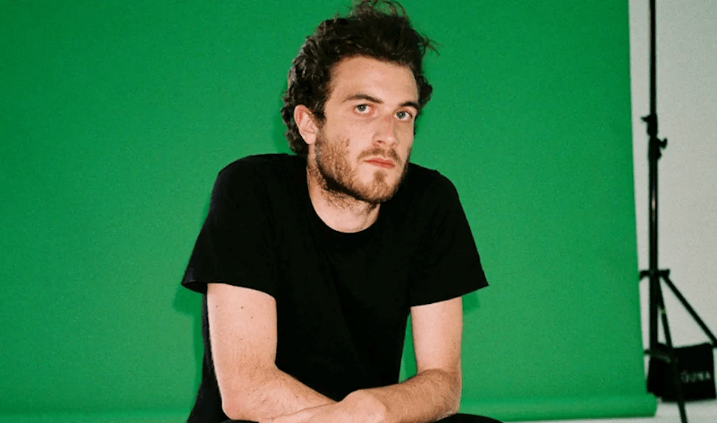 El primer LP de Nicolas Jaar en una reedición de lujo por su décimo aniversario