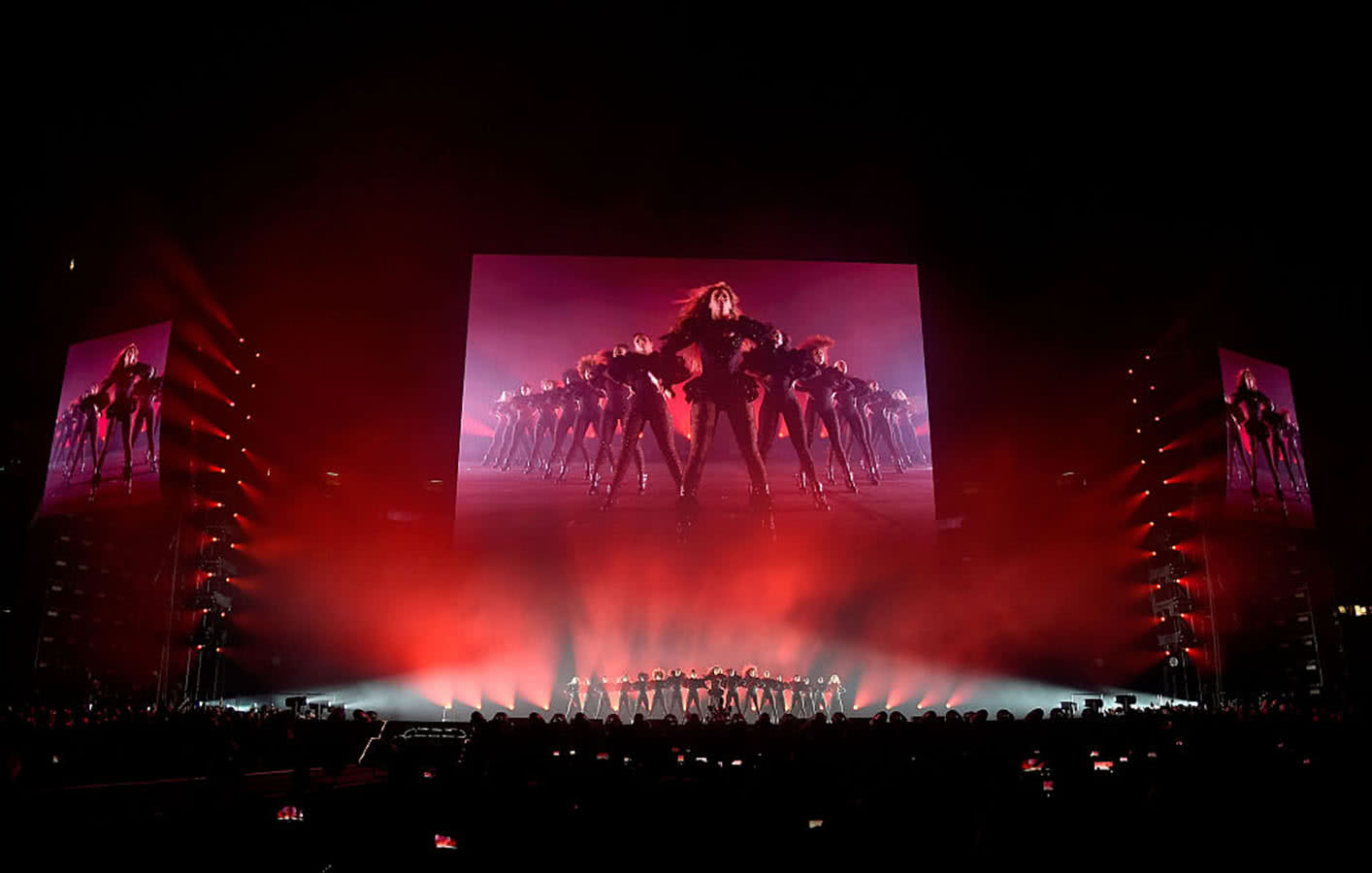 Cuando el escenario se convierte en parte del show: los diseños que cambiaron la historia de los conciertos