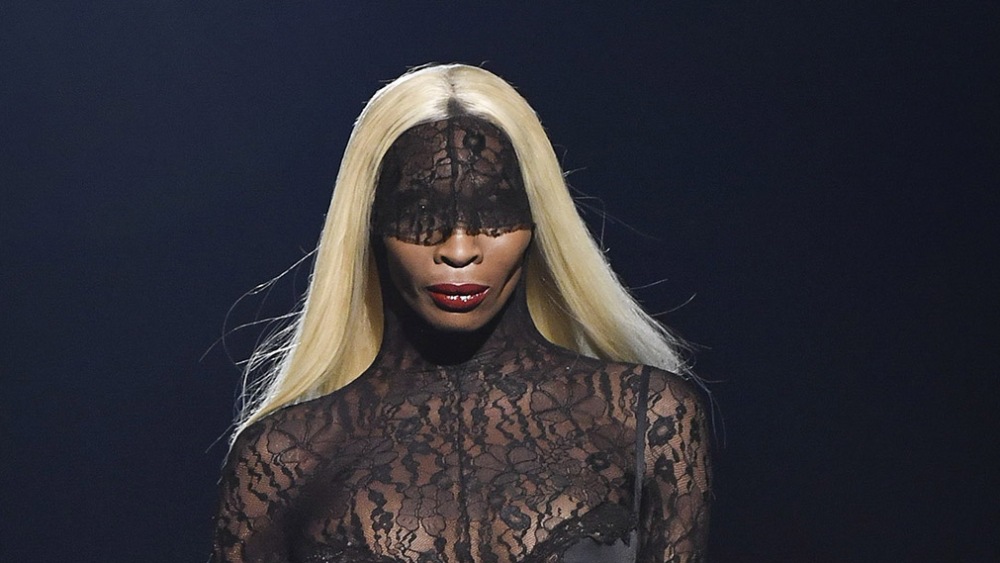 Dominique Jackson Does Blindfolded Robotic Walk at Mugler Fashion Show – WWD