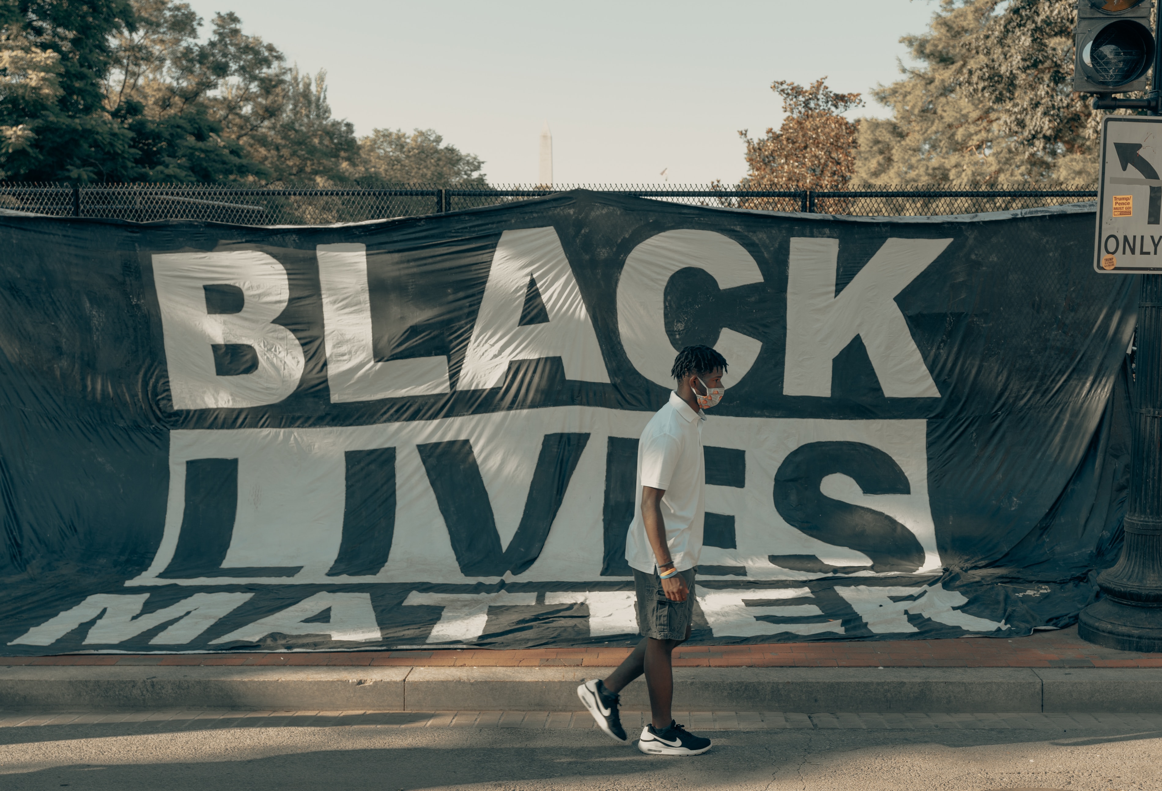 Woke: ¿el concepto que enciende la nueva batalla cultural de occidente?